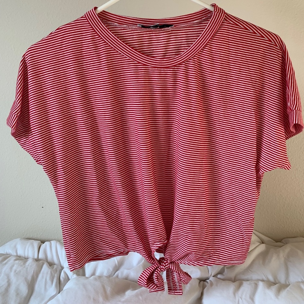 Red&White Striped Crop Top
